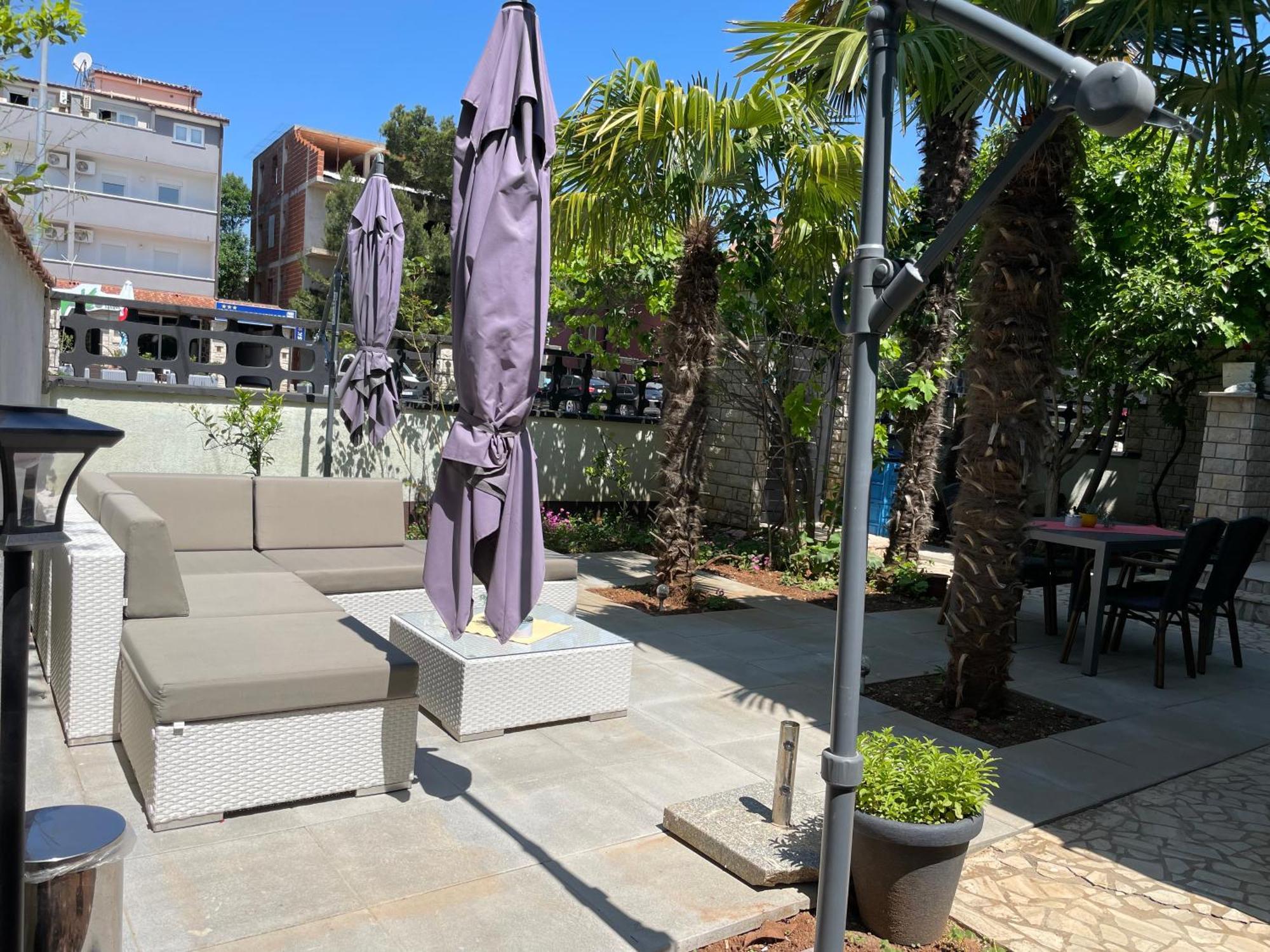 Enna Apartment 3 Perfect Location 메덜린 외부 사진