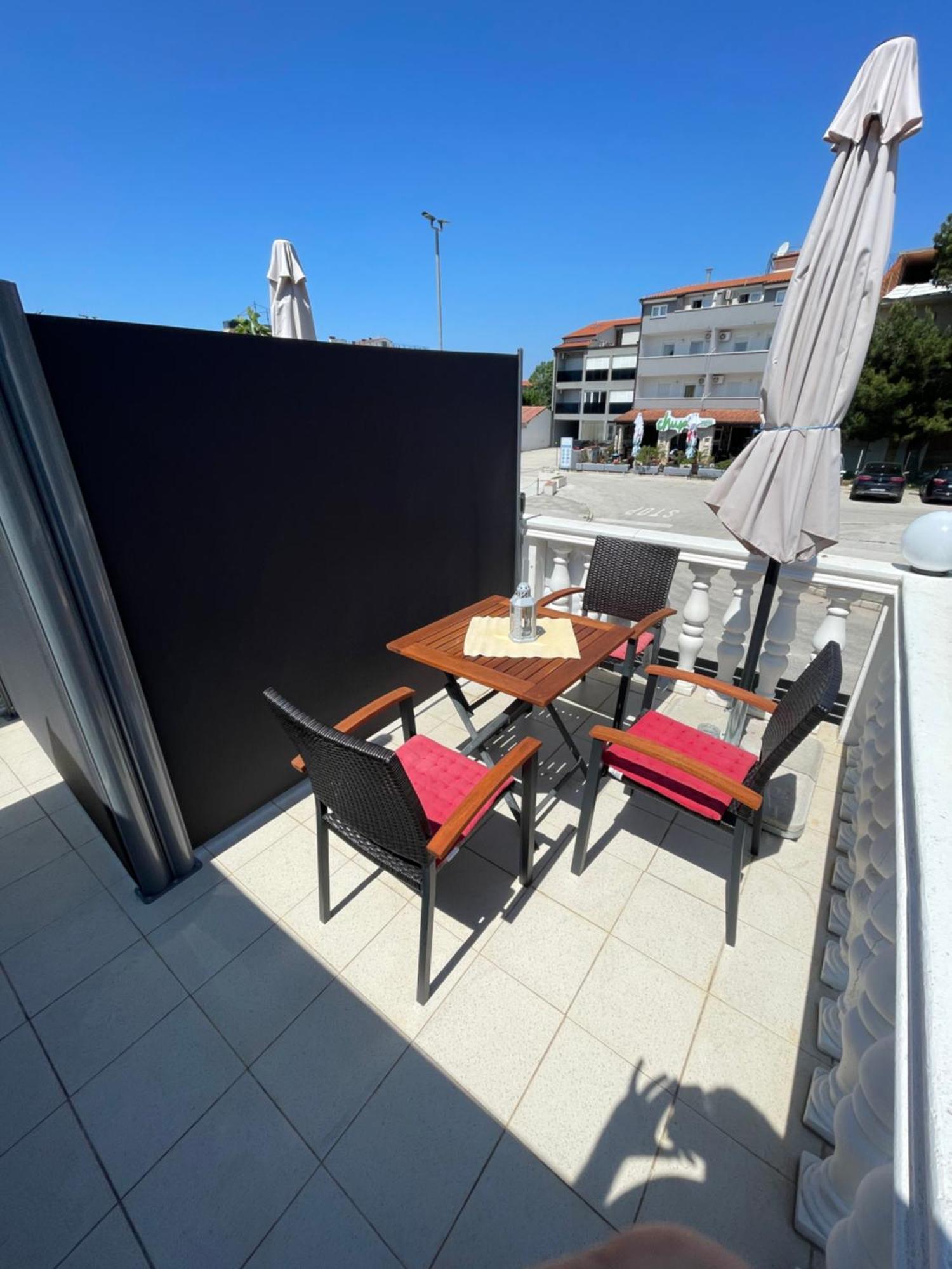 Enna Apartment 3 Perfect Location 메덜린 외부 사진